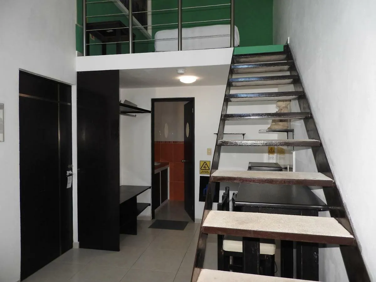 Easy Hotel Playa del Carmen