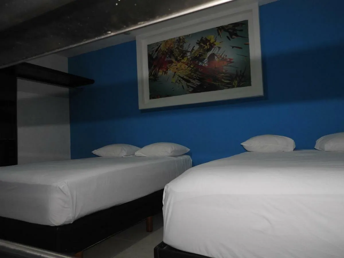 Easy Hotel Playa del Carmen Mexico
